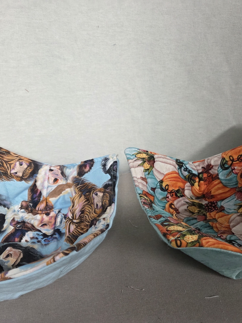 Cozy Bowl ..Pumpkin Patch Quilted Fabric Bowl - Orange, Teal, White - Picture 2 of 4